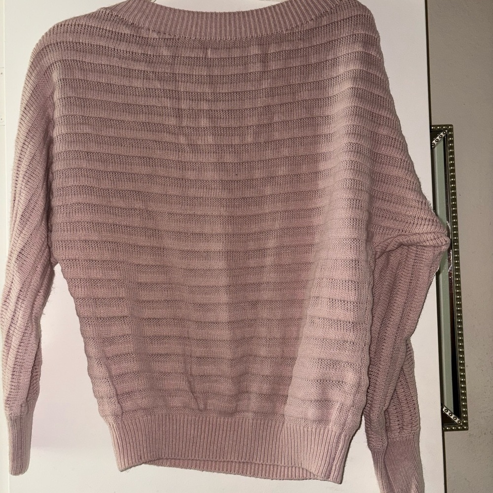 Relaxed Ribbed Crewneck Sweater in Dusty Rose